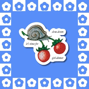 Ralentissez, c'est l'heure du dîner entre filles - Sticker vinyle esthétique manuscrit médiéval, décoration de gourde pour ordinateur portable Cottagecore gourmande