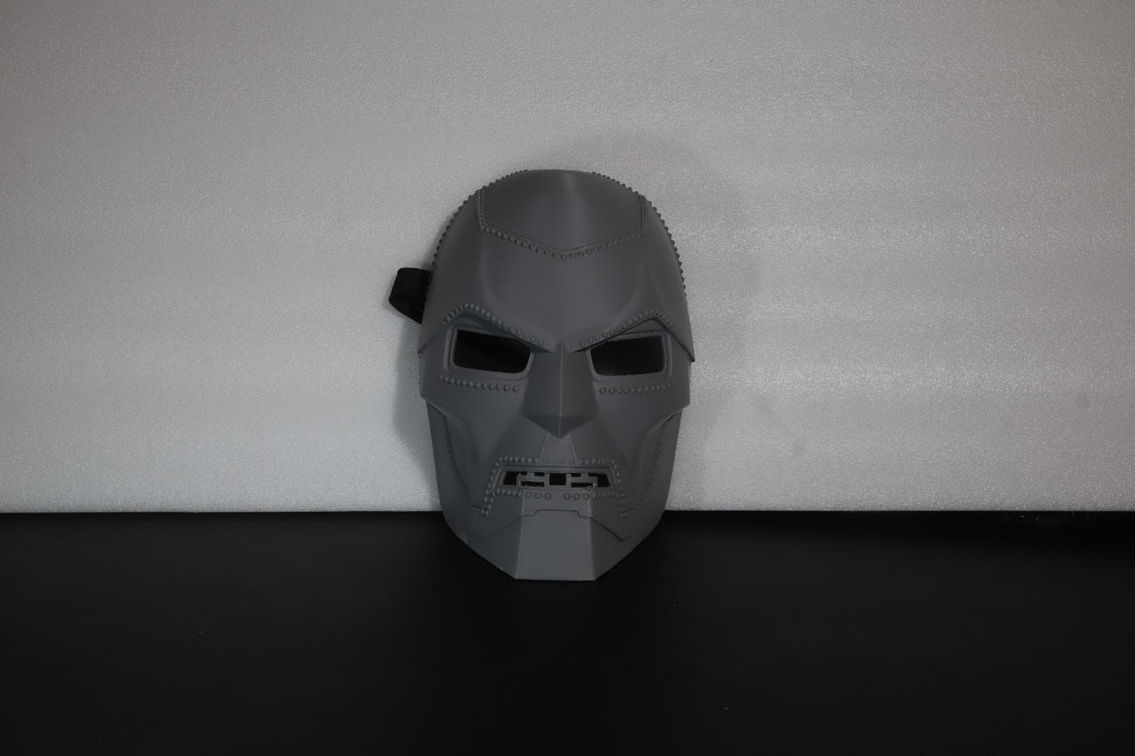 ドクター・ドゥームマスク RDJ ドクター・ドゥーム - Etsy 日本
