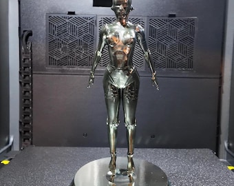Estatua de The Weeknd Sorayama