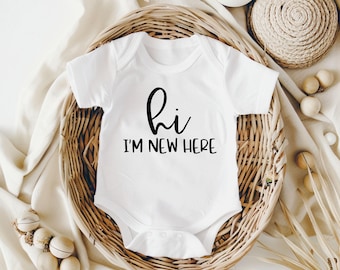 CUSTOM- I'm New Here Onesie, New Baby Gift, First Time Dad Gift, New Dad Gift, Baby Onesie, Baby Announcement Onesie, Coming Home Outfit
