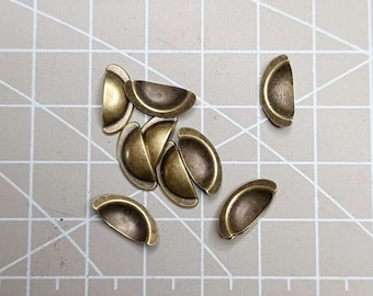 Tirador de cajón de metal para muebles de casa de muñecas en miniatura a escala 1/6 - Bronce; Tirador de cajón para armario de accesorios de bricolaje para casa de muñecas a escala 1:6