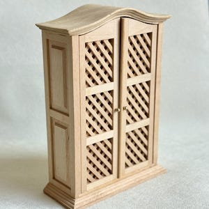 1:12 Miniatur Puppenhaus DIY unbemalt Exquisite Kleiderschrank Schrank, 1/12 Puppenhaus Möbel Schlafzimmer 2-türigen Kleiderschrank Schrank