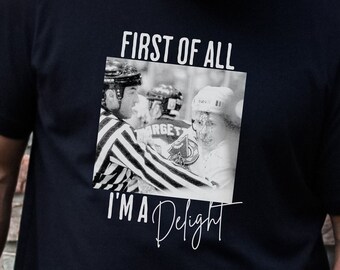 Divertente maglietta da hockey, prima di tutto sono una delizia, regalo per il giocatore di hockey, maglietta divertente meme