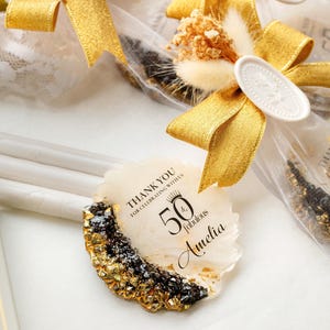Black Gold Epoxy Birthday Magnet Favor – Elegant Adult Gift for 30th, 40th, 50th, 60th, 70th, 80th, 90th, 100th Milestone Celebrations