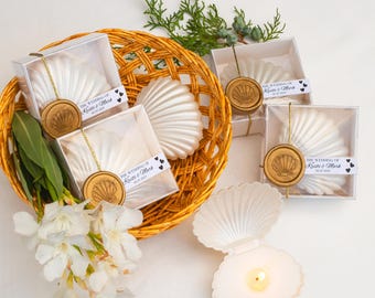 Oyster Candle Box: Handmade Seashell Soy Candle, Beach Wedding Favor, Ocean Shell Decor