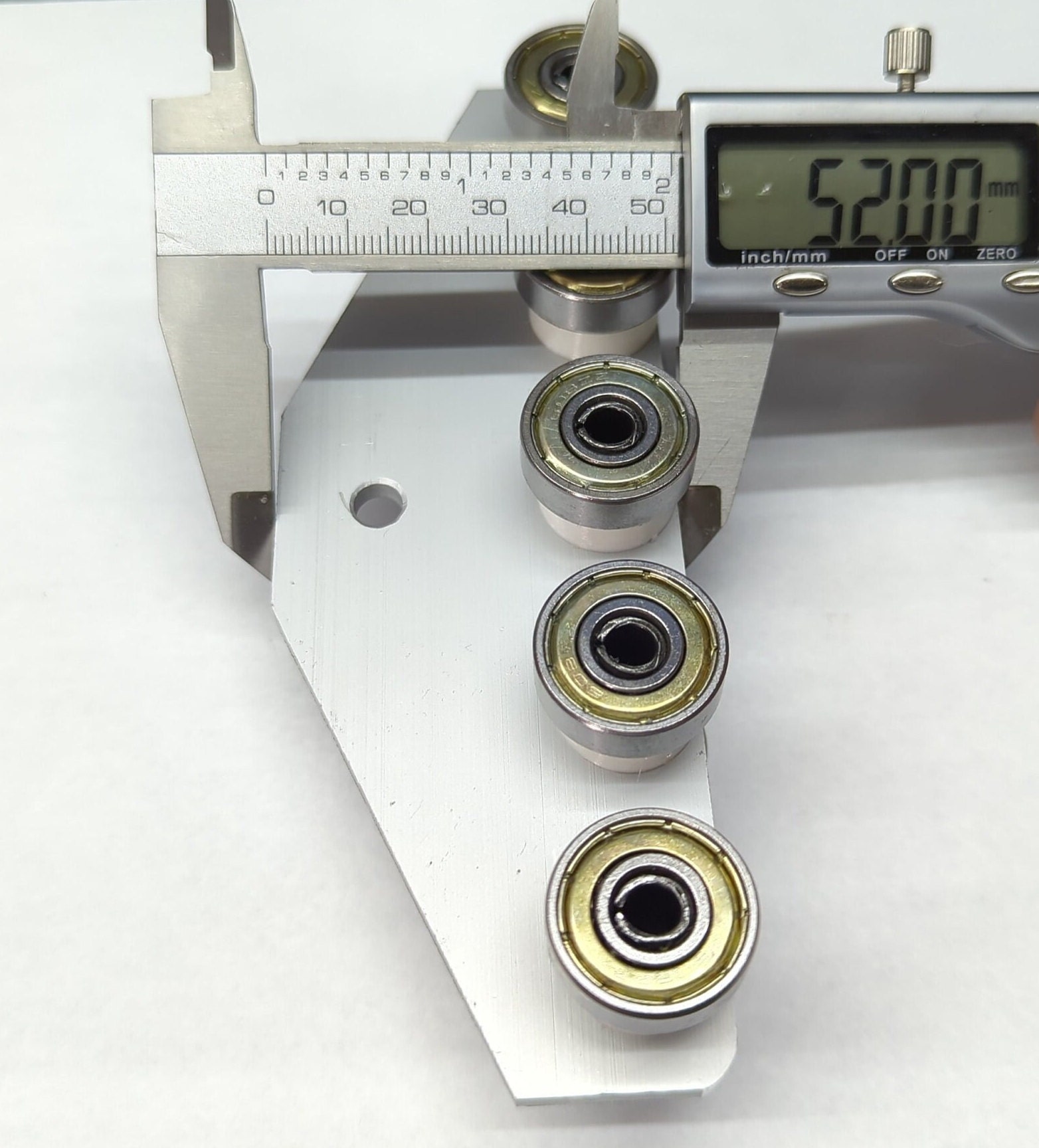 thumbnail interactive-video image 1 of 1-5/8 6-Wheel Heavy Duty Strut Channel Trolley For Uni-Strut/Super-Strut – Metal Frame Made In USA (HarrEnterprise HE6WBPZV1) 1 of 3