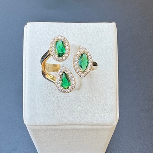 Solid 14K gold emerald ring, emerald ring with zircons, teardrop shape and eyes.  gift for  woman
