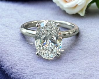 14K Gold Oval cut Lab-Grown Diamond Engagement Ring, 2.50 Carat