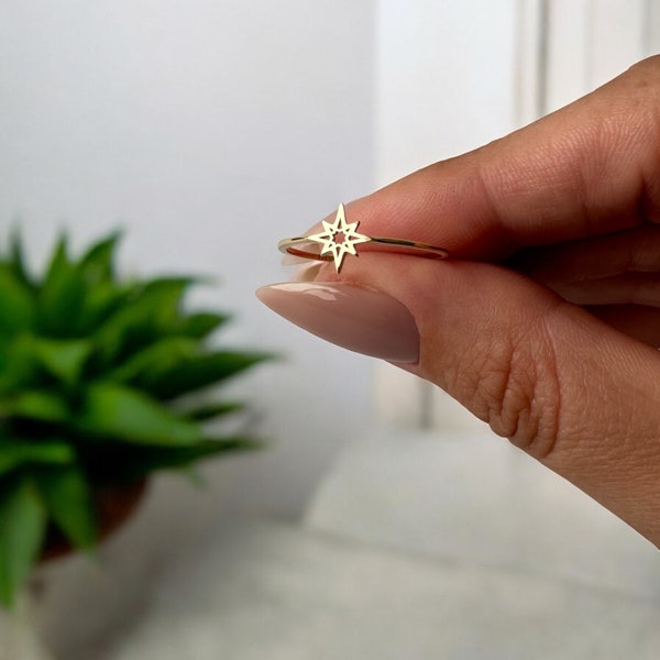 Solid 14k Gold North Star Ring, Minimalist Compass Ring