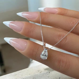 solitaire pendant Pear Cut Diamond Necklace Pear Shaped 1.00 carat diamond necklace, (D Color VVS Clarity) lab-grown diamond.