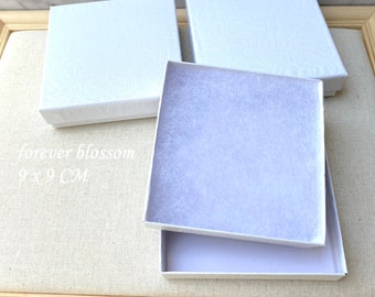 Cotton filled paper boxes for jewellery, earrings, necklace, white swirl paper, 9 x 9 CM Square boxes, Jewellery packaging, display