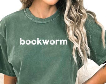 Bookworm Shirt, Cute Teacher Shirt, Back to School, Bookish Shirt, Book Lover Teacher Shirt, Elementary Teacher Shirt