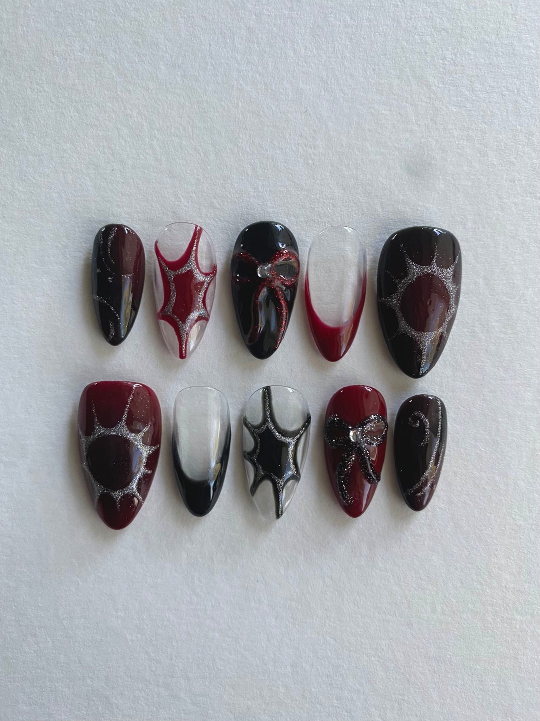 Gothic Press-on Nails - Etsy Canada