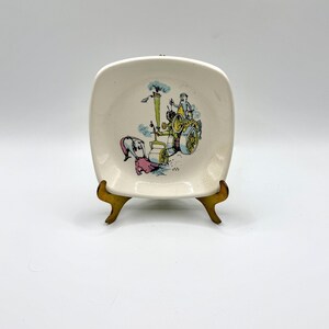 Wade Pin Dish by Emetts | 1958 Series “Chivalry “, 4”
