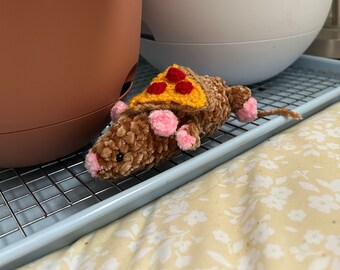 Crochet New York Pizza Rat | Cute Amigurumi Plushie Rat and Tiny Pizza Slice