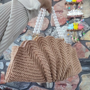 Qoo10 - Hand-Knitted Handle : Bag & Wallet