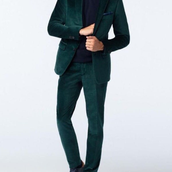 Green Velvet suit for men, elegant wear for office wear, party wear, wedding, prom, dinner, 2 piece suit with Shawl lapel. Green pant Suits