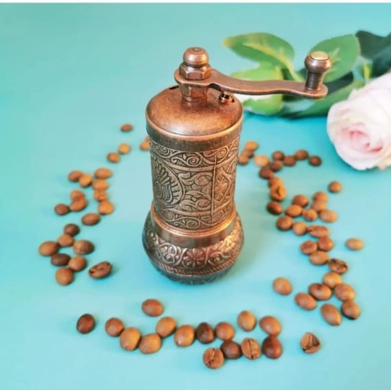 hand spice grinder