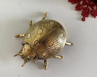 Vintage Gold Brass Collectible Ladybug & Dragonfly Design Lidded Ashtray:Whimsical Tobacciana Gift for Cigarette and Puro Lovers,