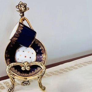 Ręcznie wykonany złoty mosiężny uchwyt na porcelanę Limoges, stojak na filiżanki i spodki, wieszak na talerze i medale, świąteczna dekoracja kolekcjonerska.