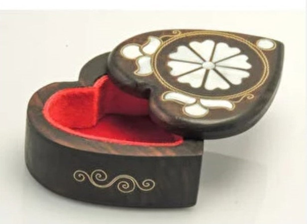 Hand Carved Wooden Mother of Pearls Inlaid Secret Jewelry Box,heart