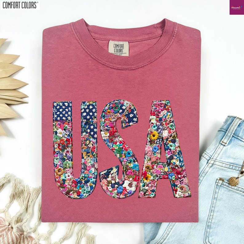 a t - shirt with the word usa printed on it