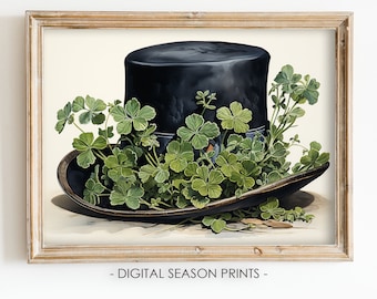 Peut inclure: Un chapeau haut de forme noir à large bord est recouvert de feuilles de trèfle vertes. Le chapeau est posé sur une surface brun clair.