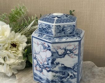 Hexagonal Blue & White Porcelain Tea Caddy - Birds & Trees Hexagonal Blue & White Porcelain Tea Caddy - Birds & Trees