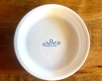 Corning Ware CORNFLOWER BLUE, P-309-B, Made in Canada Pie Plate in Beautiful Condition