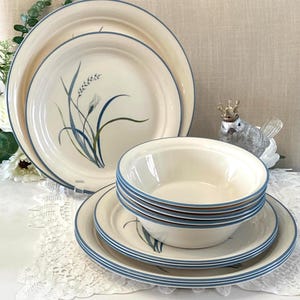 Vintage Corelle Coastal Breeze 14-Piece Dinnerware Set, Blue Wheat Pattern