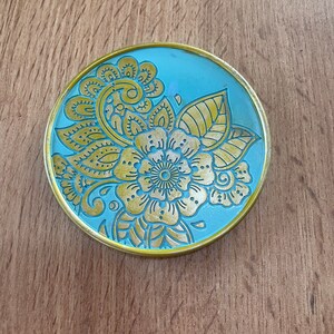 Plateau rond repose bijou