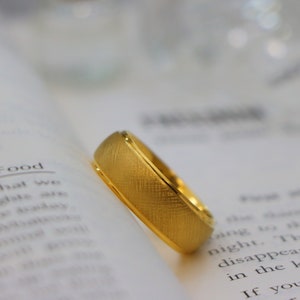 Domed Wedding Band, Men&#39;s Florentine Finish Gold Plated Tungsten Wedding Ring,  Tungsten Ring Men, Women Engagement Band, Men&#39;s Promise Ring