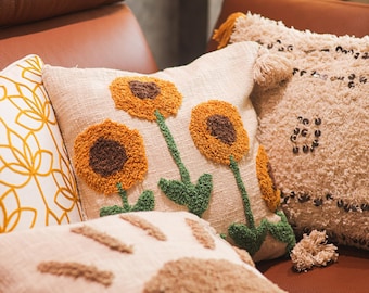 Coussin capitonné à la main à motif floral jaune tournesol/blanc, oreillers décoratifs, housse de coussin brodée - Style bohème - 40 x 40 cm