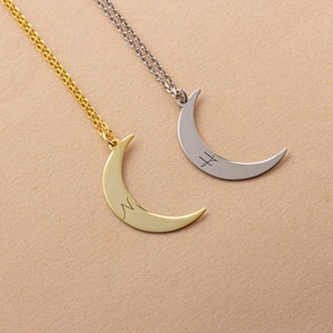 14K Solid Gold Letter Cerescent Moon Necklace, Crescent Shape Jewelry, Moon Necklace with Letter, Personalized Moon Necklace, Gift For Her