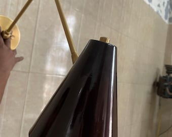 Arandela de parede ajustável de latão: Luminária de braço articulada moderna de meados do século