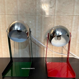 Handgemachte 1970er Jahre Atomic Augapfel Schreibtischlampe: Mid Century Space Age