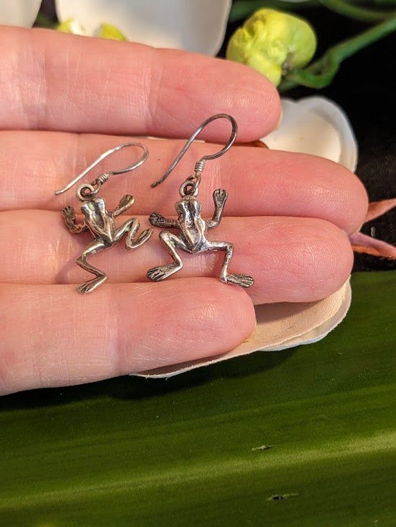 Sterling Silver Tree Frog Earrings