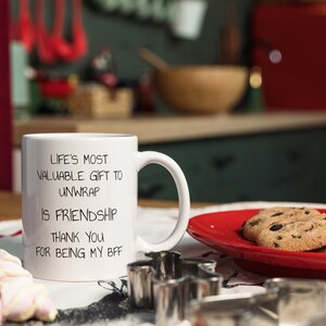 BFF Freundschaftsbecher, Kaffeebecher, Keramikbecher, Kaffeetasse, Geschenk für sie, Geburtstagsgeschenk, inspirierender Becher, Heißgetränkebecher, Bürobecher