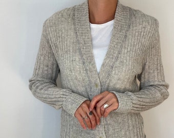 Lange Strickjacke Cardigan 100% Schurwolle Wolle aus Finnland Finland Gr40