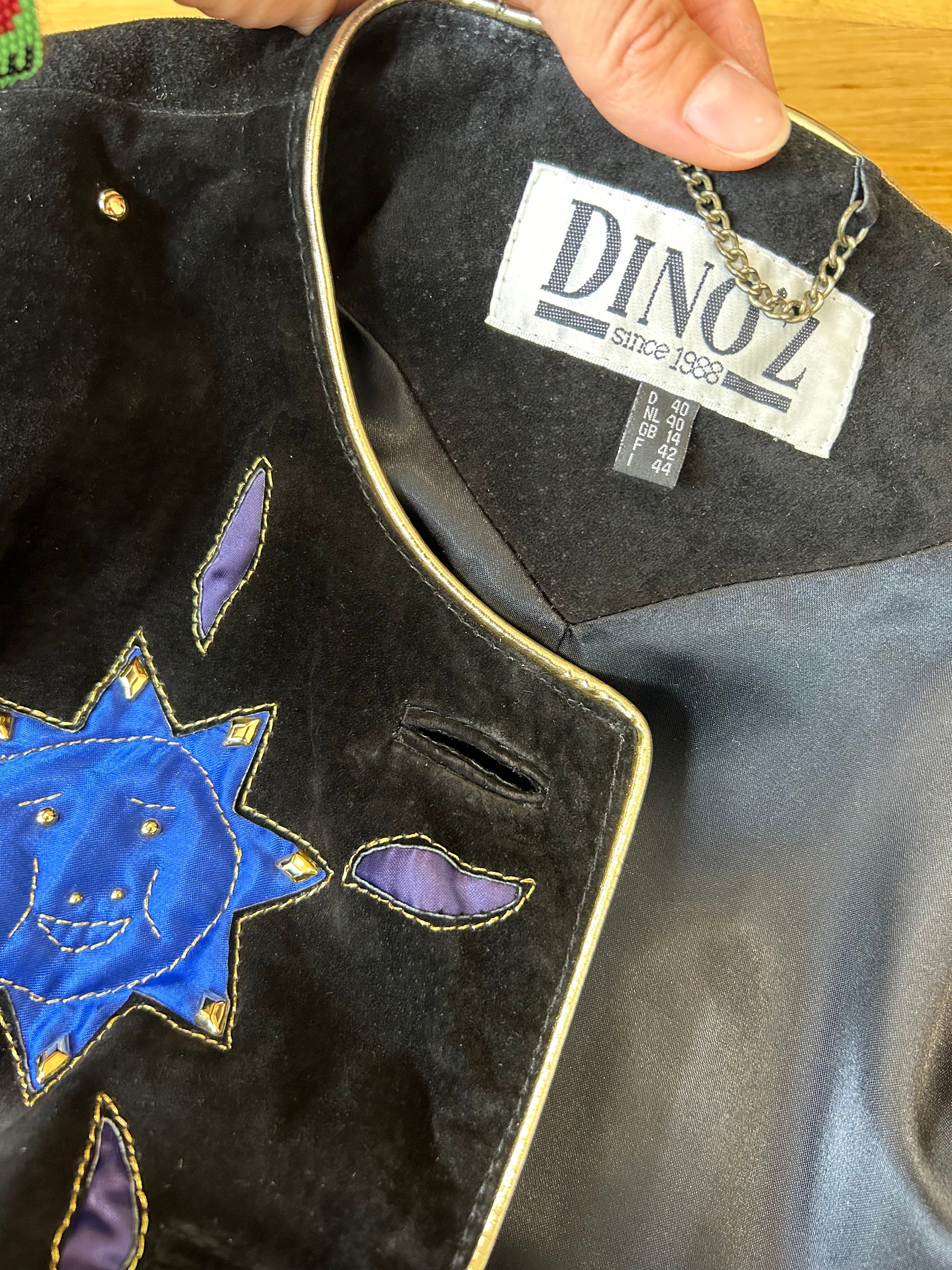 DINO'Z Beautiful Black Vintage Leather Jacket From the 80s
