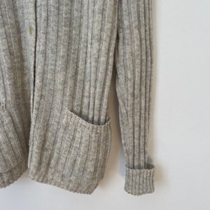Lange Strickjacke Cardigan 100% Schurwolle Wolle aus Finnland Finland Gr40 Bild 3