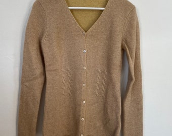 Strickjacke Cardigan mit Wolle & Cashmere mit kleinem Zopfmuster beige gelb Gr36