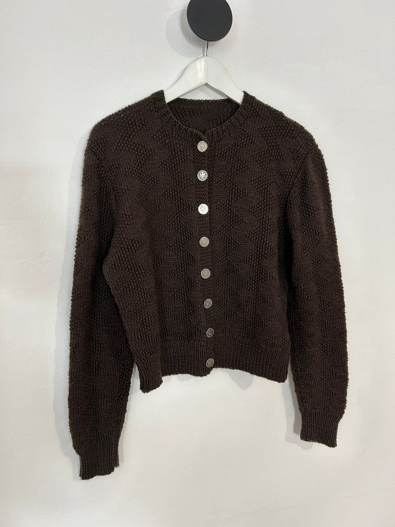 Super beau cardigan de costume traditionnel marron tricoté main vintage cardigan fait main taille 38/40 image 3