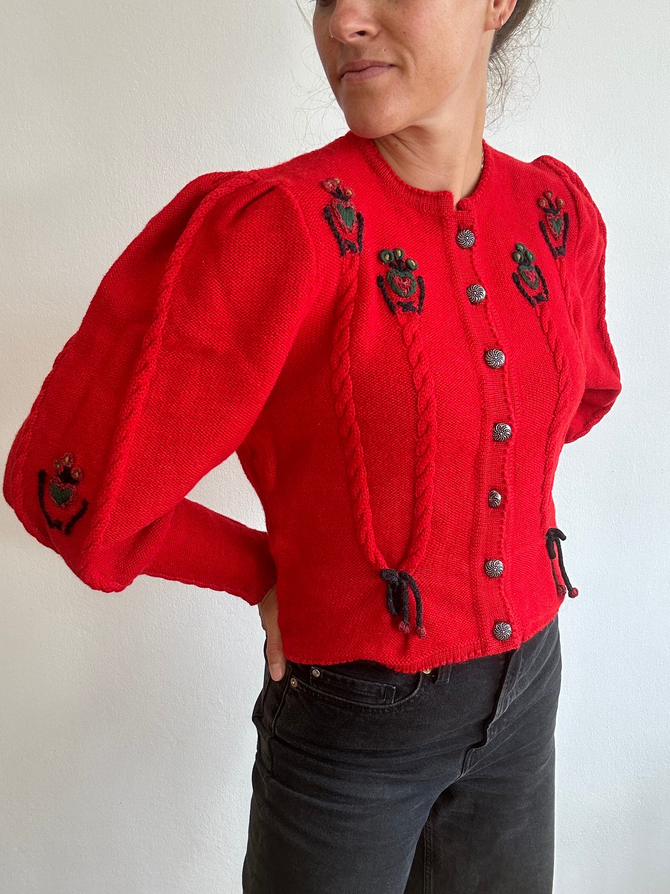 Red Vintage Traditional Cardigan Cardigan Knitted Size 38/40 Red Vintage Traditional Cardigan Cardigan Knitted Size 38/40