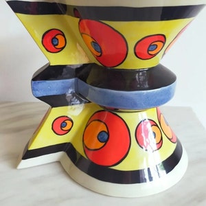 Lorna Bailey Back to Back Collect it Vase. Limited editions old Ellgreave Pottery two available VGC