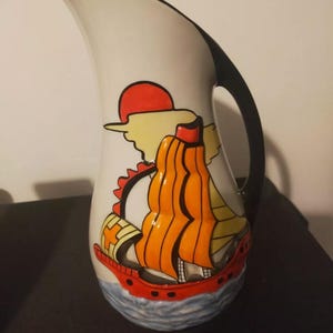 Lorna Bailey ship pattern 26cm jug very rare piece. Lorna Bailey large 3D etched  jug vintage artwear jug old Ellgreave Pottery