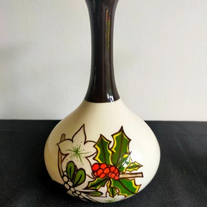 Lorna Bailey&#39;s seasonal Vase limited edition vase depicts winter  season vase  gifts for her