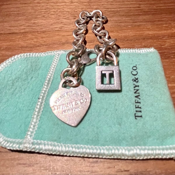 Bracelet à breloques avec étiquette en forme de cœur Return to Tiffany®