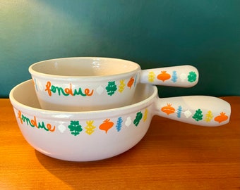 Vintage Chocolate Fondue Set, OBO Ceramic Fondue Pot w/ Warmer Stand, 4  Fourche fondue en bois, Boho Chic Dîner romantique, Cadeau de la  Saint-Valentin -  France