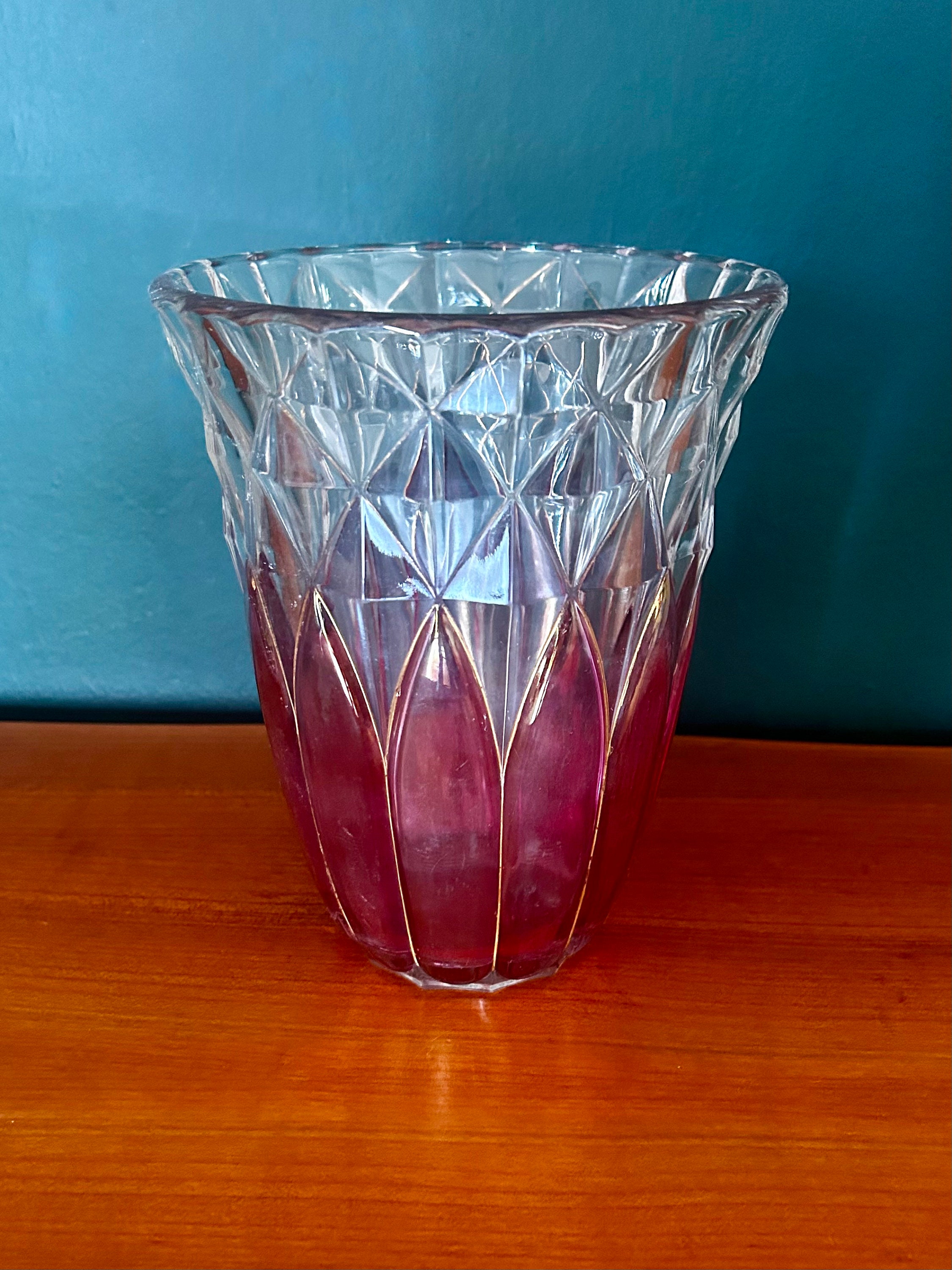 値下げ中Saint Louis フランス製　クリスタルガラス 花瓶 アンティーク Saint louis vase - Etsy 日本